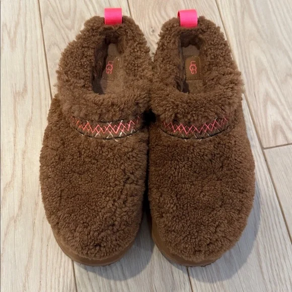 Ugg Tazz Braid Platform size 9 - Picture 5 of 5